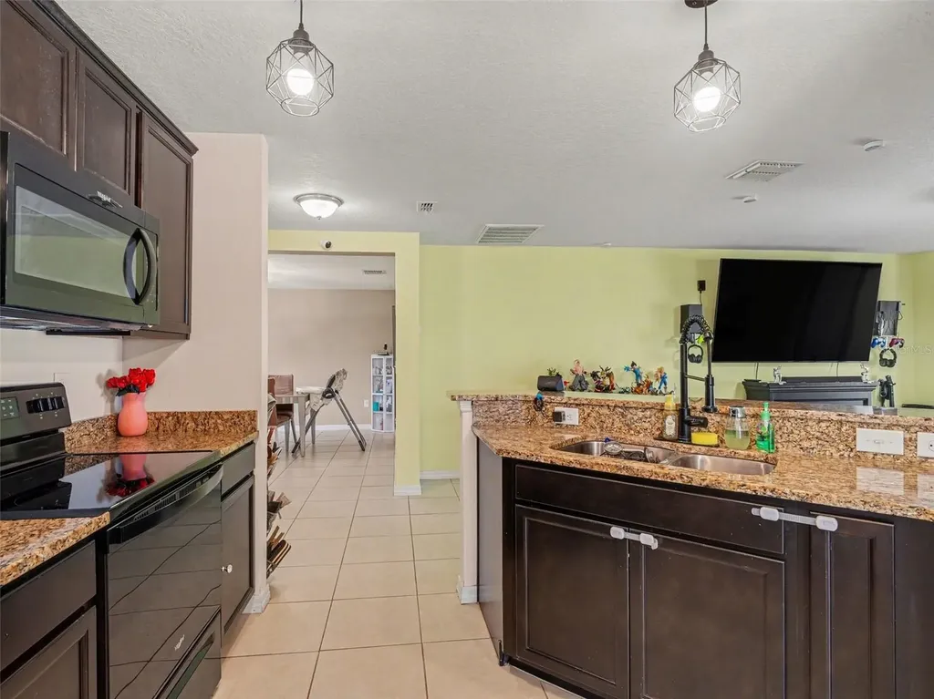 820 Chatham Walk Drive Ruskin FL 33570