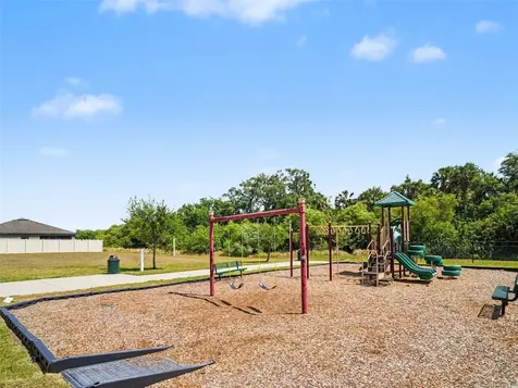 820 Chatham Walk Drive Ruskin FL 33570