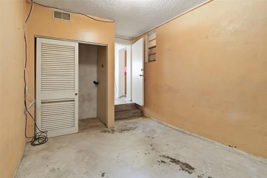 1301 E Wilder Avenue Tampa FL 33603