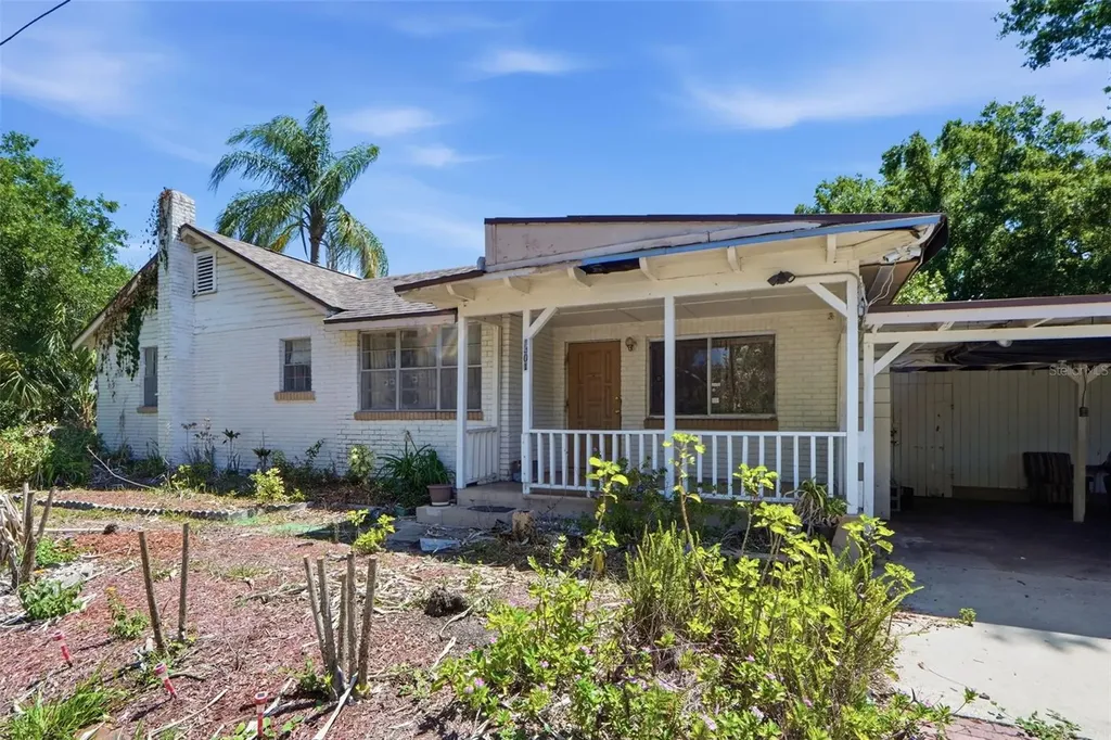 1301 E Wilder Avenue Tampa FL 33603