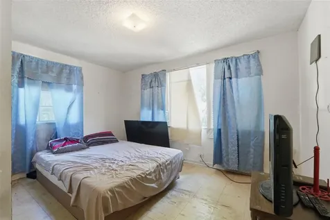 1301 E Wilder Avenue Tampa FL 33603