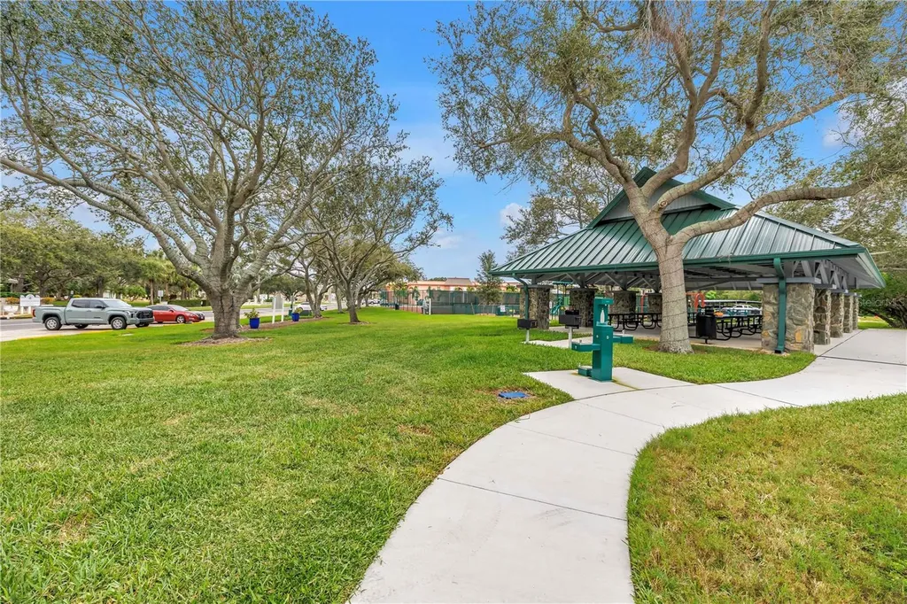 6960 Sunset Drive S South Pasadena FL 33707