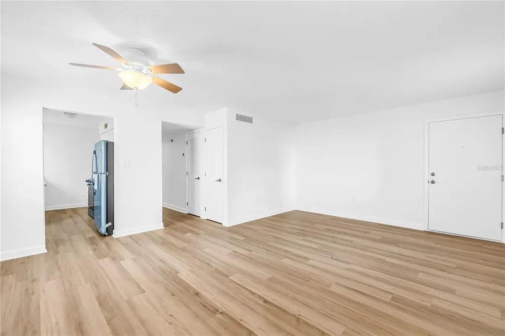 6960 Sunset Drive S South Pasadena FL 33707