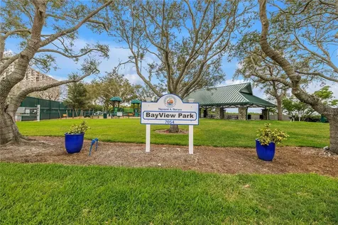 6960 Sunset Drive S South Pasadena FL 33707