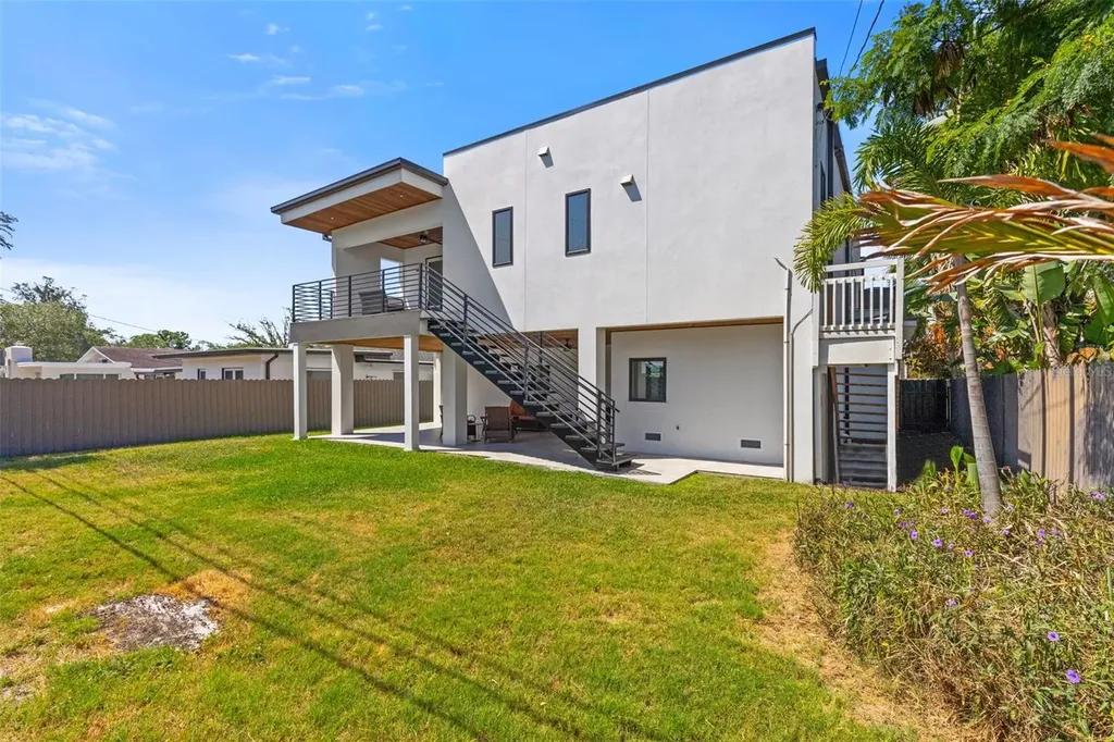 3835 Shore Acres Boulevard NE St Petersburg FL 33703