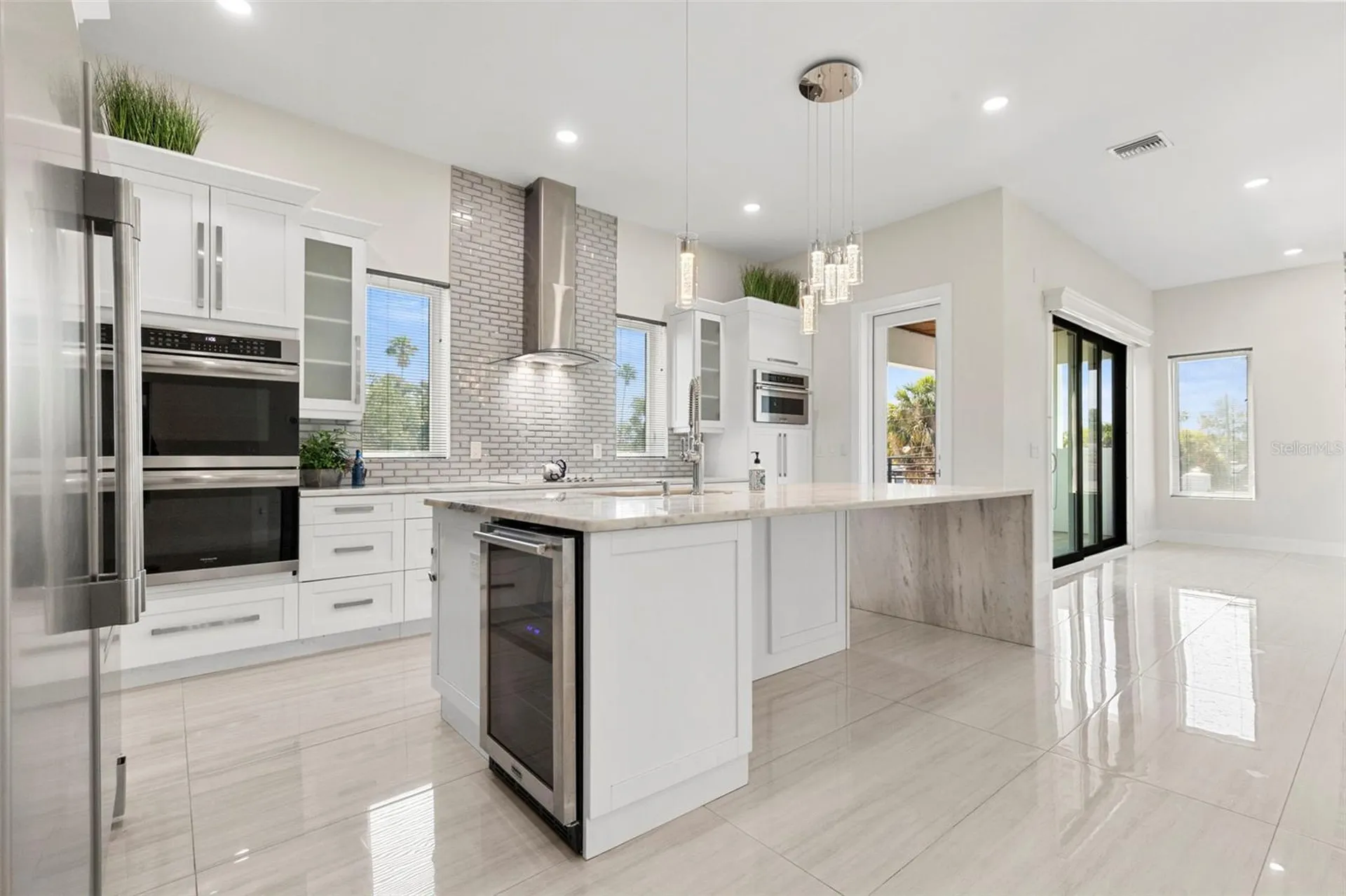 3835 Shore Acres Boulevard NE St Petersburg FL 33703