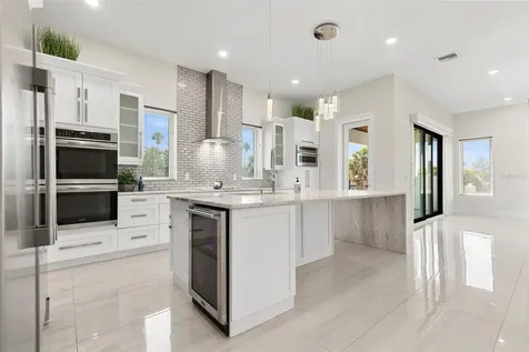 3835 Shore Acres Boulevard NE St Petersburg FL 33703