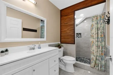 3835 Shore Acres Boulevard NE St Petersburg FL 33703