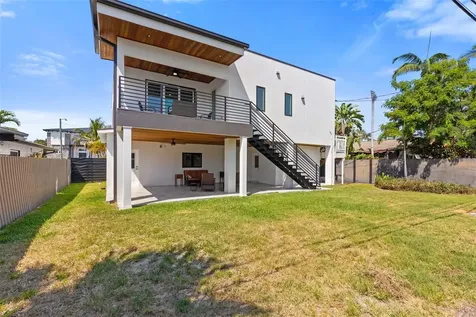 3835 Shore Acres Boulevard NE St Petersburg FL 33703