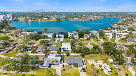 3835 Shore Acres Boulevard NE St Petersburg FL 33703
