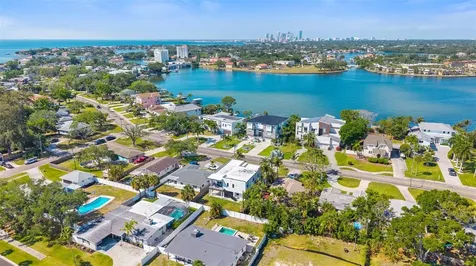 3835 Shore Acres Boulevard NE St Petersburg FL 33703