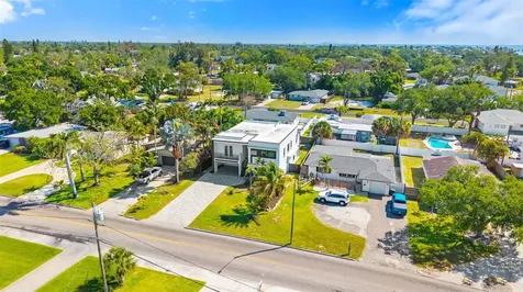 3835 Shore Acres Boulevard NE St Petersburg FL 33703
