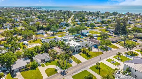 3835 Shore Acres Boulevard NE St Petersburg FL 33703