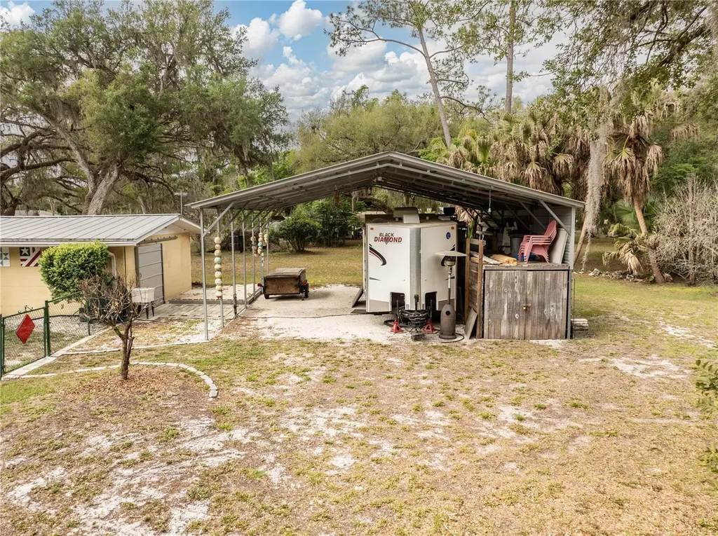 5175 Azalea Circle Dade City FL 33523