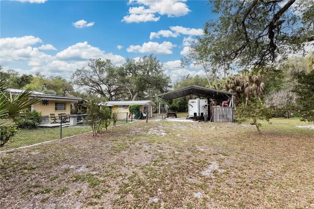 5175 Azalea Circle Dade City FL 33523