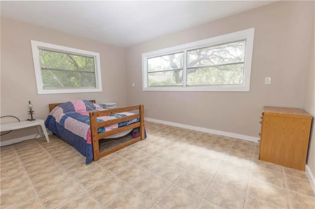 5175 Azalea Circle Dade City FL 33523