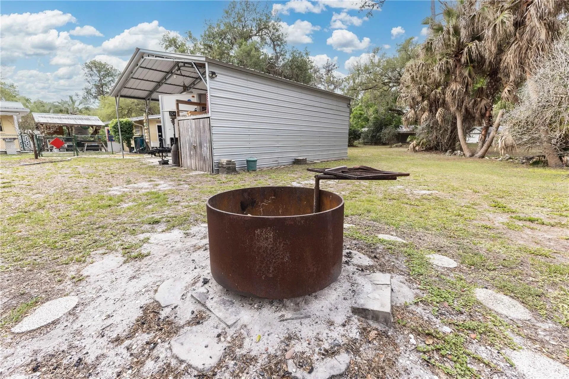 5175 Azalea Circle Dade City FL 33523