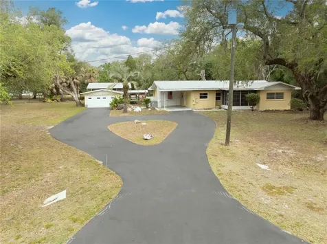 5175 Azalea Circle Dade City FL 33523