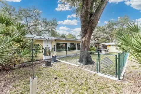 5175 Azalea Circle Dade City FL 33523