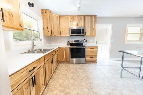 5175 Azalea Circle Dade City FL 33523