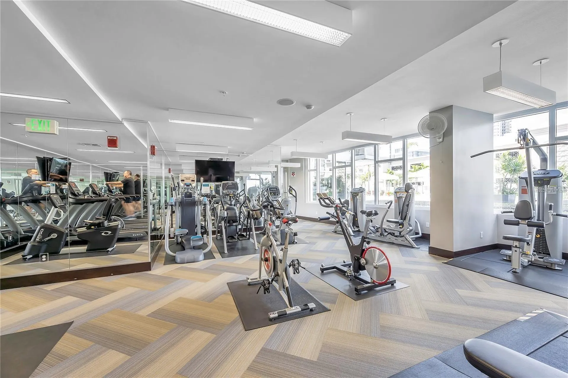 175 1st Street S St Petersburg FL 33701