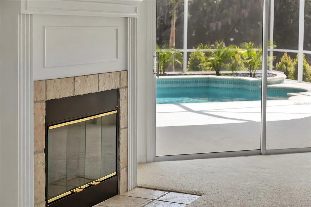 8501 Park Shore Lane Sarasota FL 34238