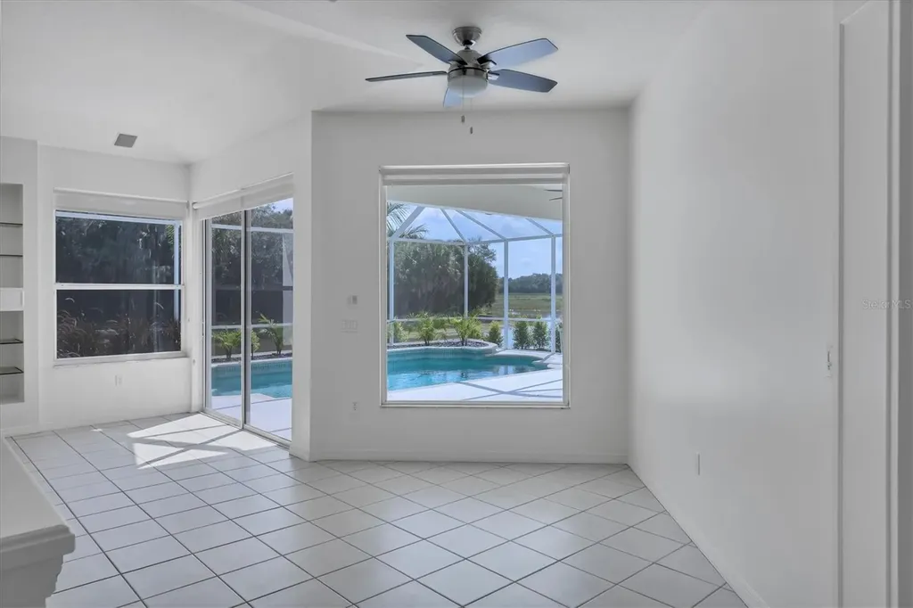 8501 Park Shore Lane Sarasota FL 34238