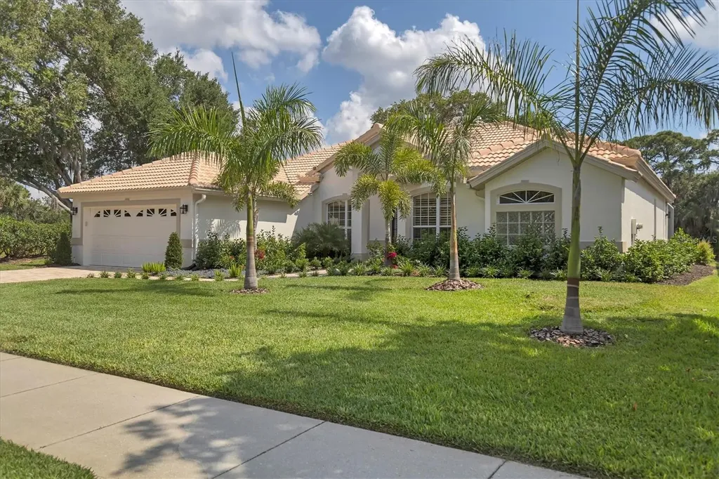 8501 Park Shore Lane Sarasota FL 34238
