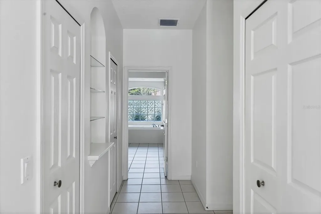 8501 Park Shore Lane Sarasota FL 34238
