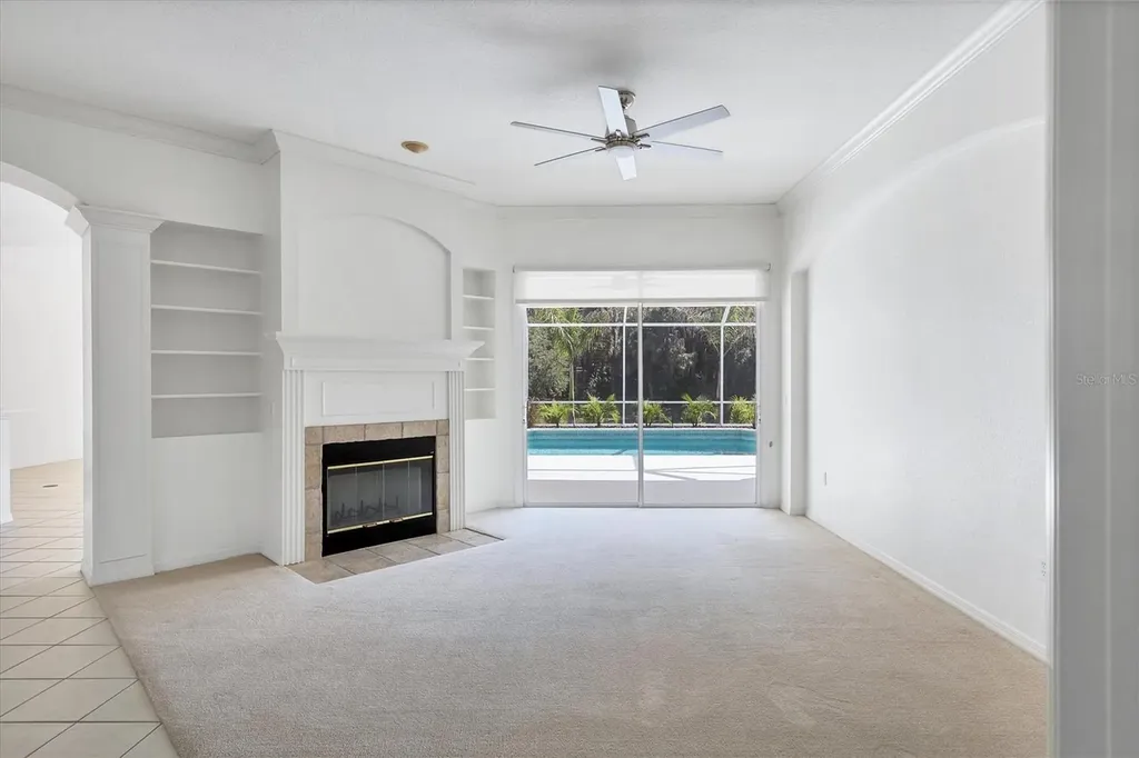8501 Park Shore Lane Sarasota FL 34238