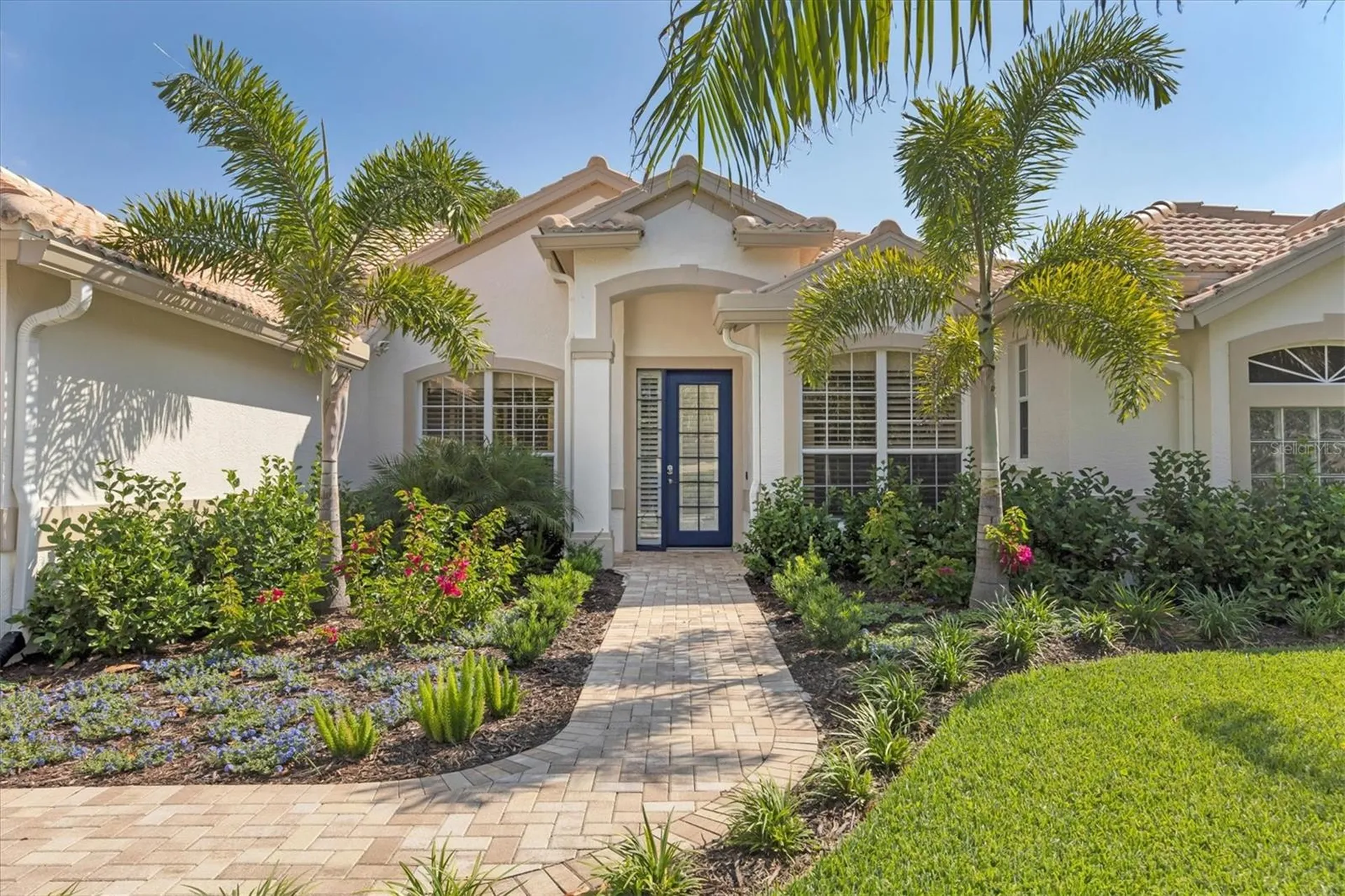 8501 Park Shore Lane Sarasota FL 34238