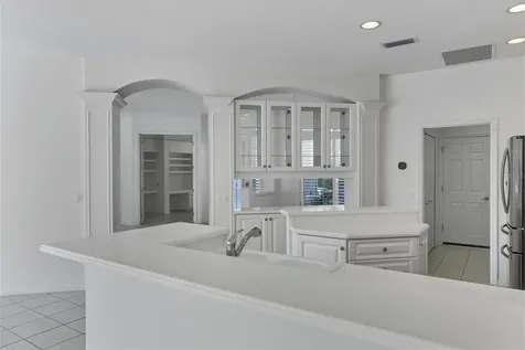 8501 Park Shore Lane Sarasota FL 34238