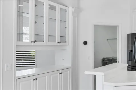 8501 Park Shore Lane Sarasota FL 34238