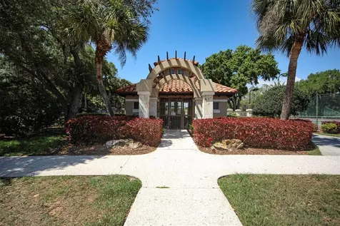 8501 Park Shore Lane Sarasota FL 34238