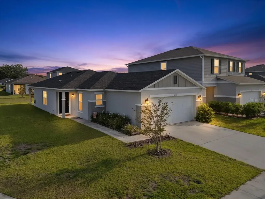 1247 Papaya Circle Davenport FL 33897