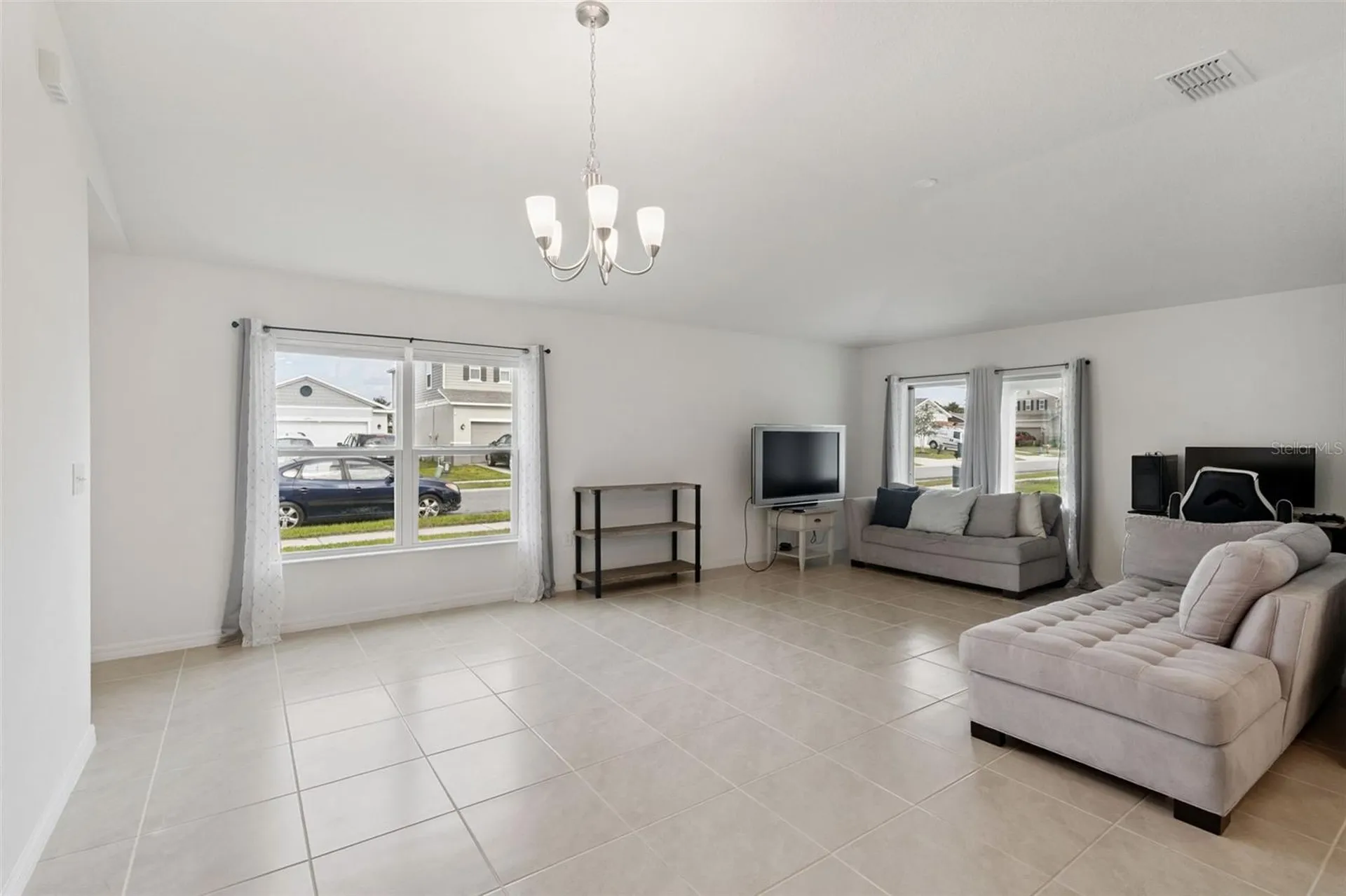 1247 Papaya Circle Davenport FL 33897