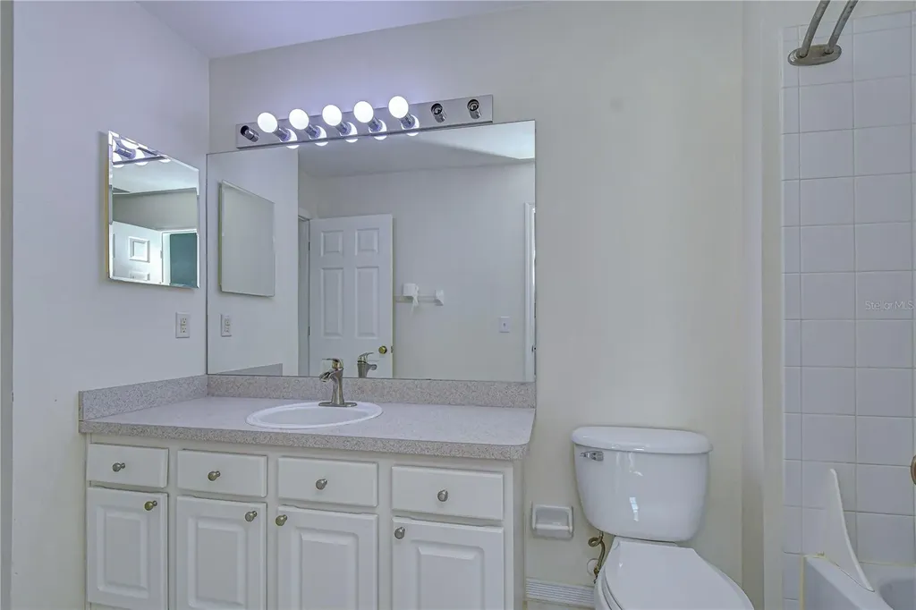 12473 Country White Circle Tampa FL 33635