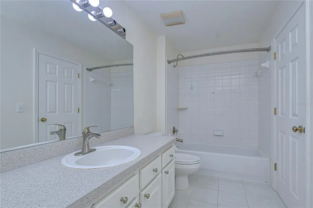 12473 Country White Circle Tampa FL 33635