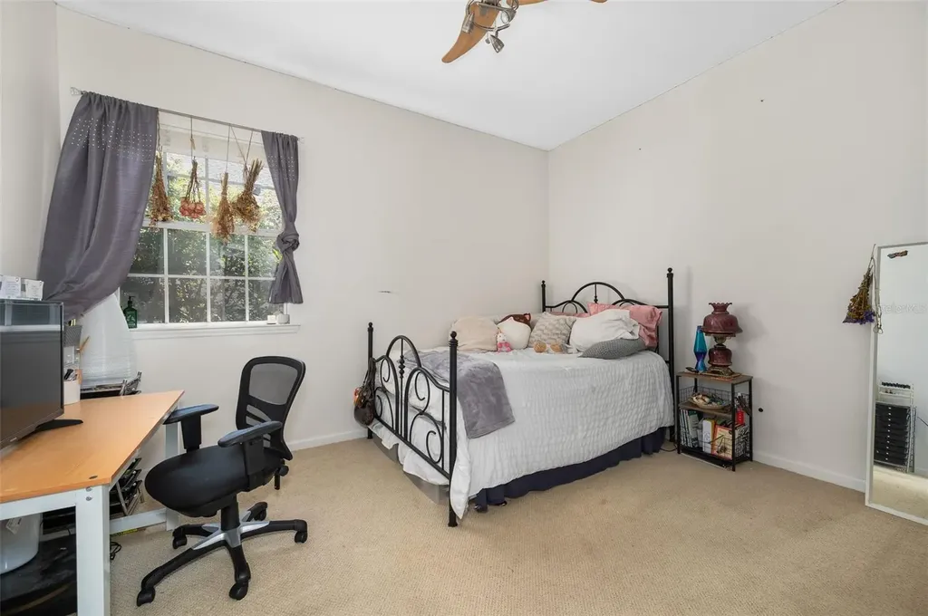 8964 SW 64th Lane Gainesville FL 32608