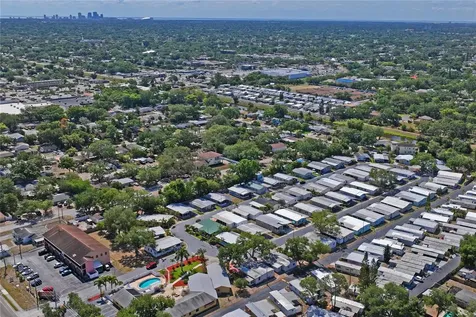 6950 46th Avenue N St Petersburg FL 33709