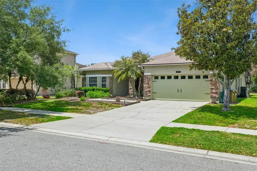 237 Strathmore Circle Kissimmee FL 34744