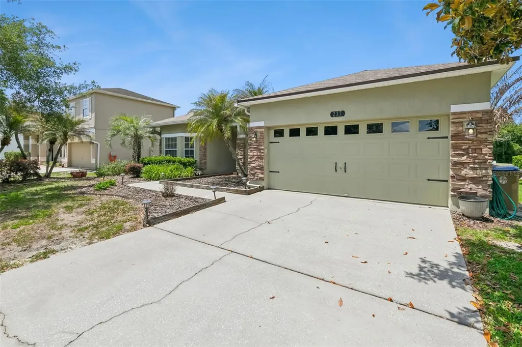 237 Strathmore Circle Kissimmee FL 34744