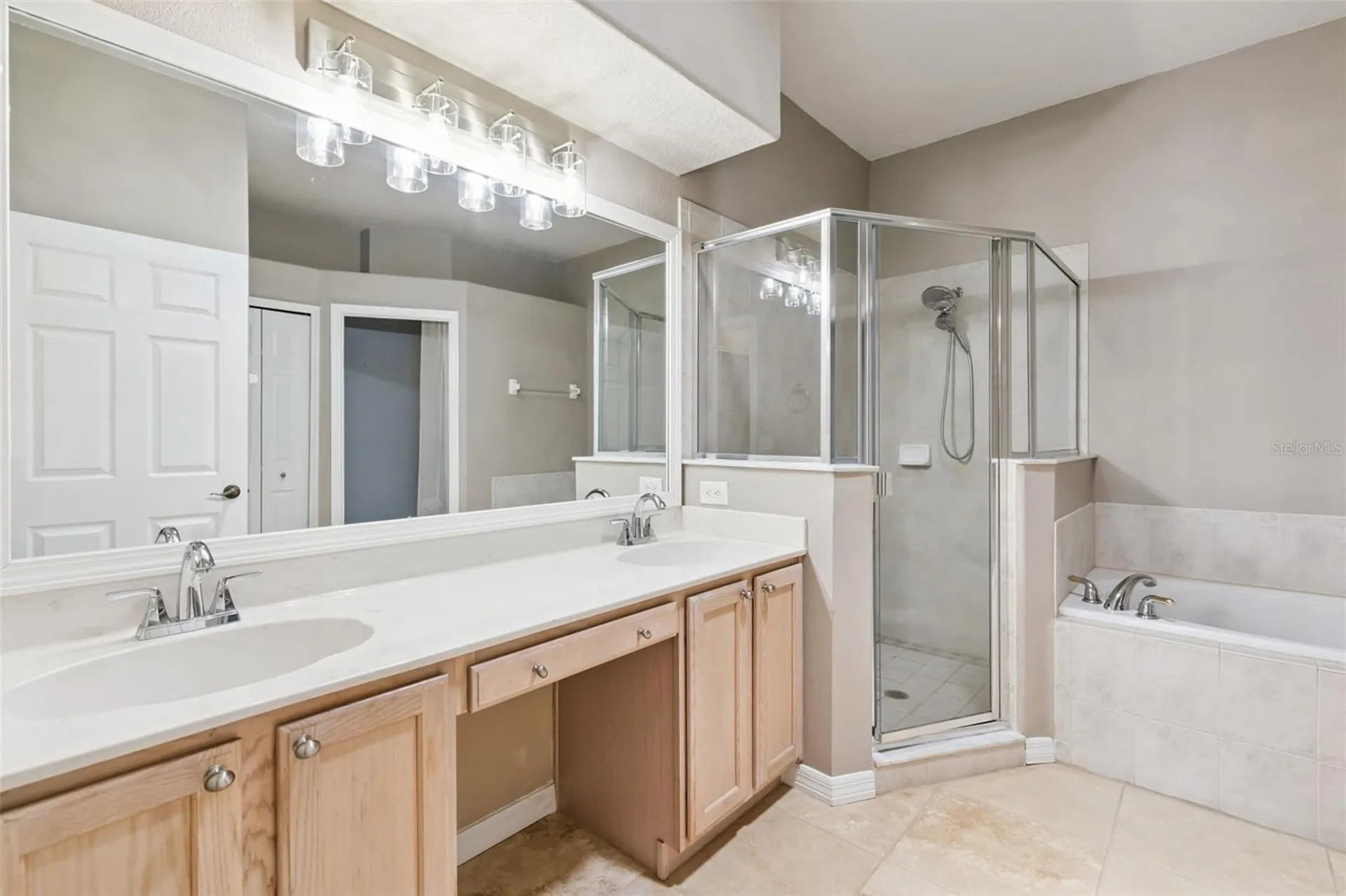 237 Strathmore Circle Kissimmee FL 34744