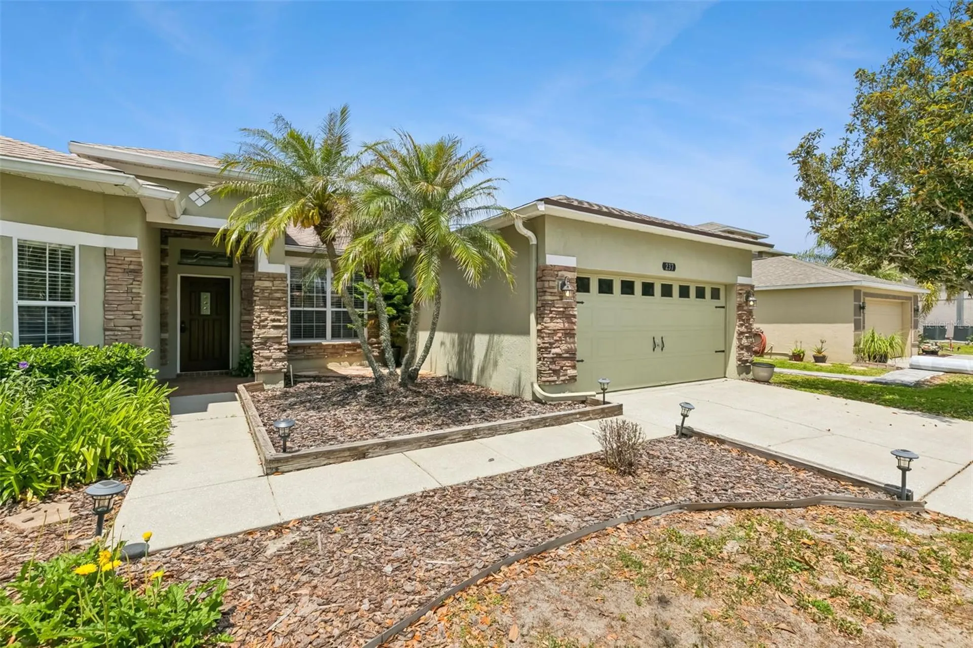 237 Strathmore Circle Kissimmee FL 34744