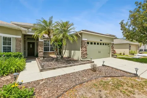 237 Strathmore Circle Kissimmee FL 34744