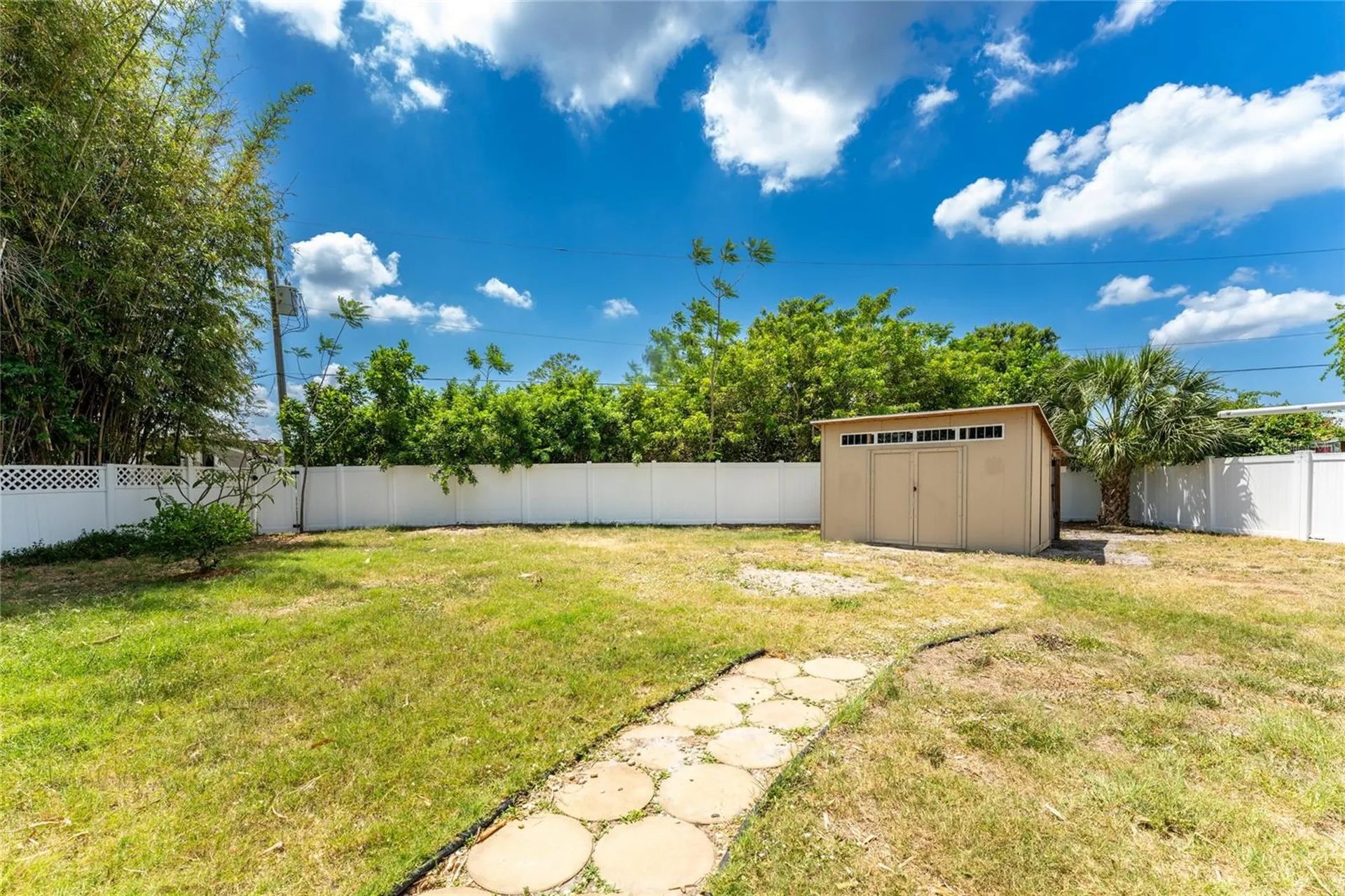 557 Magnolia Avenue NW Port Charlotte FL 33952