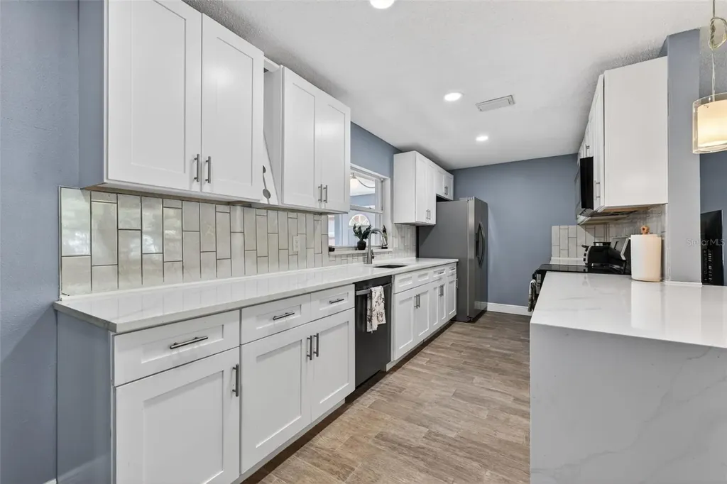 5810 Venetian Boulevard NE St Petersburg FL 33703