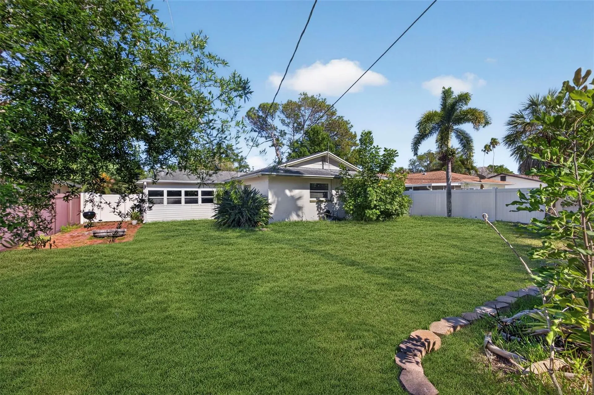 5810 Venetian Boulevard NE St Petersburg FL 33703