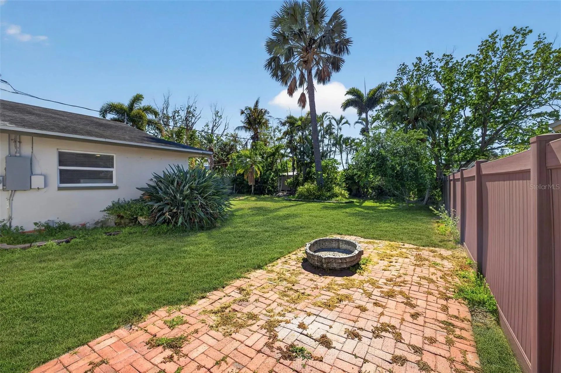5810 Venetian Boulevard NE St Petersburg FL 33703