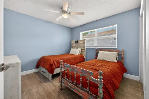 5810 Venetian Boulevard NE St Petersburg FL 33703